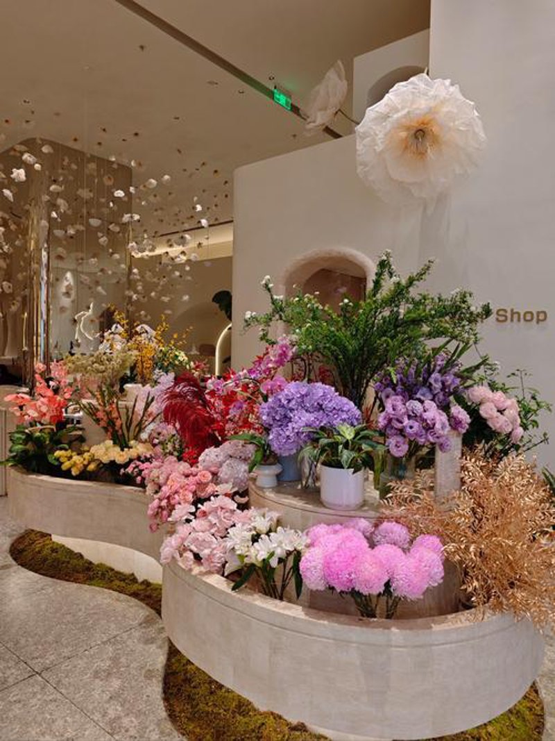 南京鲜花店行业动态观察：从线下到线上
